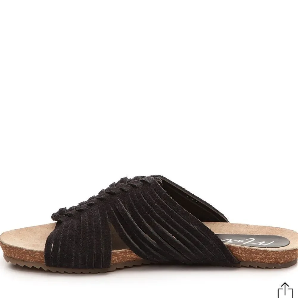 Matisse leather‎ black sandal “Cole” Size 8.  B57